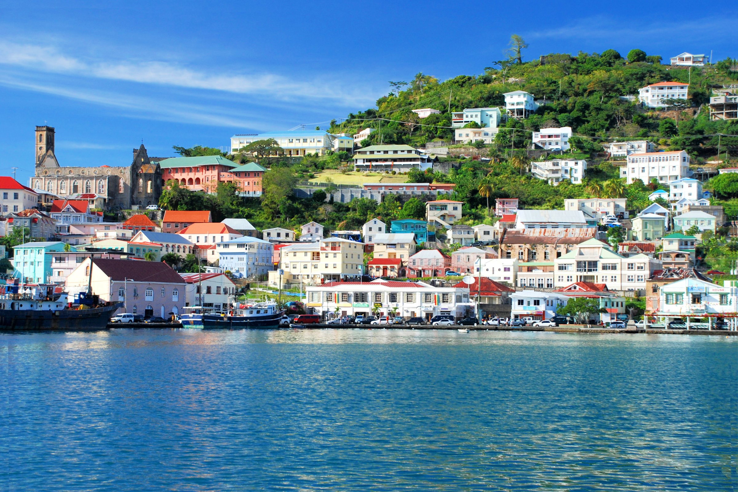 St. Georgeâs - Blending Vibrancy and Tranquility