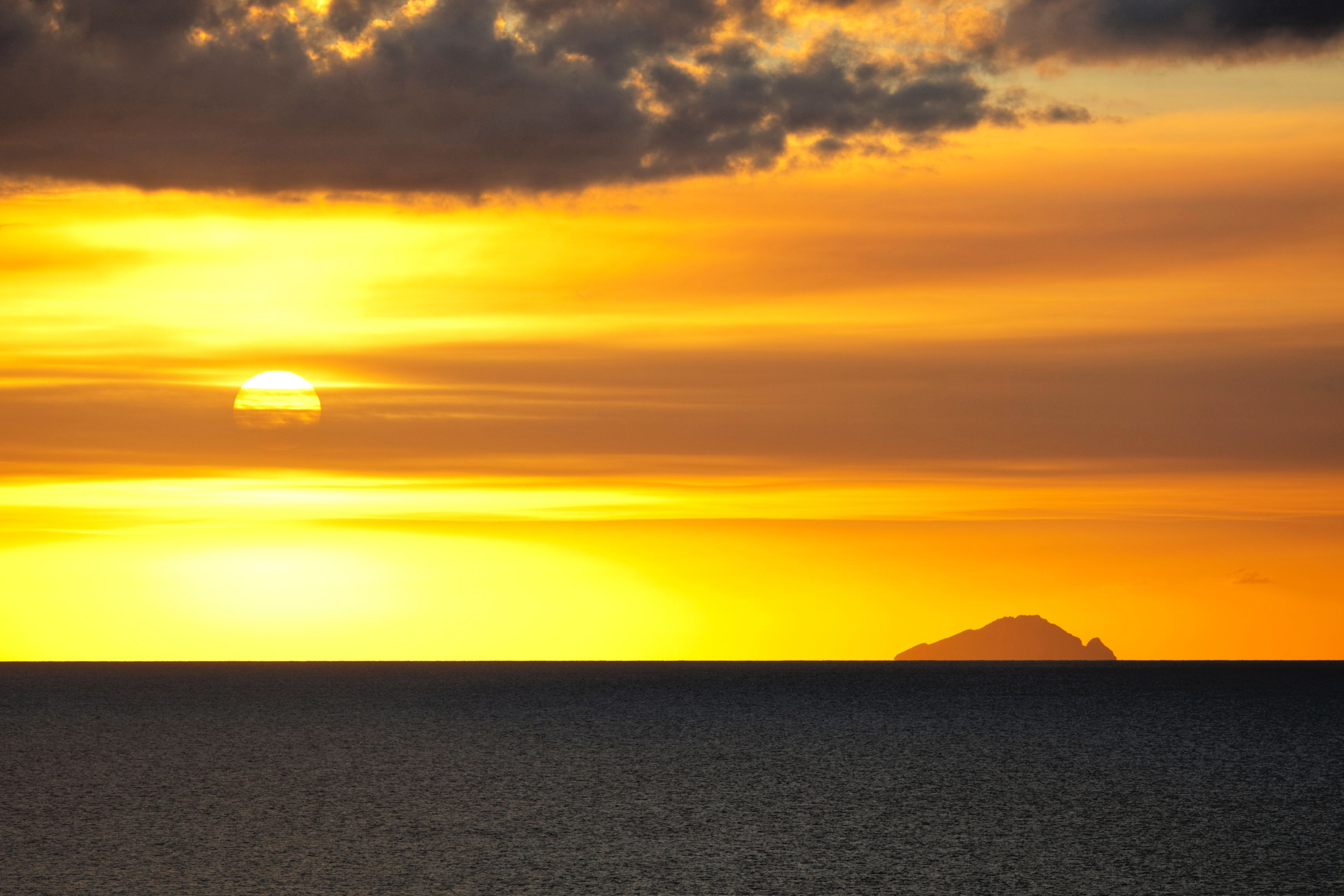 	Redonda Island â A Diverâs Paradise 